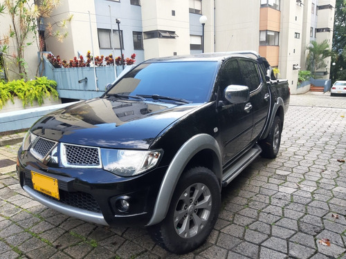 Mitsubishi Sportero Doble Cabina Automat. Diesel 4x4 2014