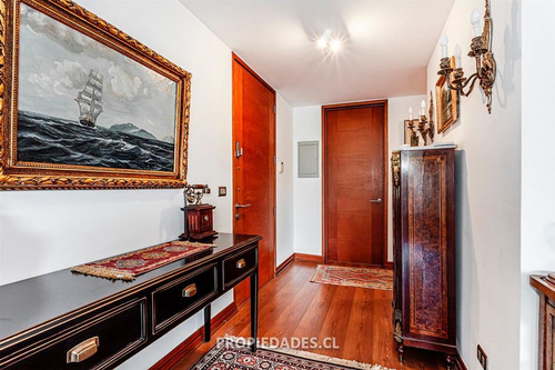 Departamento En Venta De 3 Dorm. En Lo Barnechea