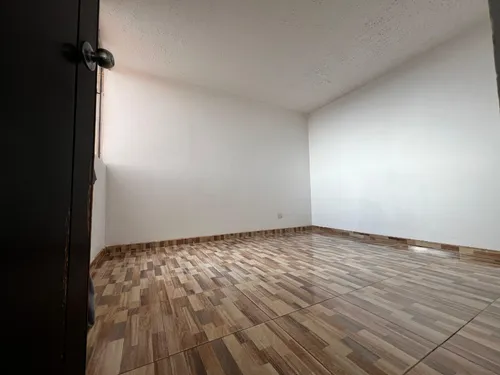 Apartamento En Conjunto Residencial Caminos De San Luis, Torre 2