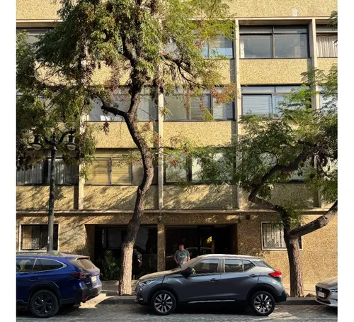 Dpto Barrio Lastarria Remodelado Y Cercano Al Metro