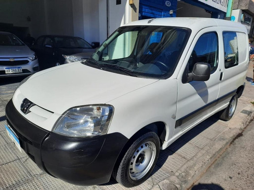 Peugeot Partner Confort 1.6 Hdi Asientos Homologados 2015