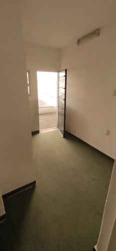 Imagen 3 de 14 de Alquiler Casa O Local Comercial Tres Cruces