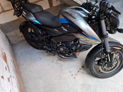 Pulsar Ns 200