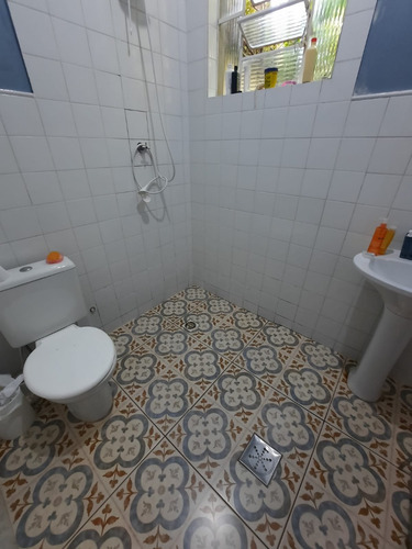 Imóvel Sob Registro No 3° Ofício. Casa De 145,73 M² De Área Útil, 640m² De Quintal