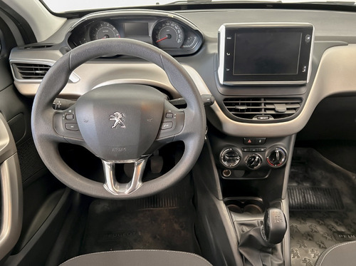 Imagen 14 de 24 de Peugeot 2008 Allure 1.6