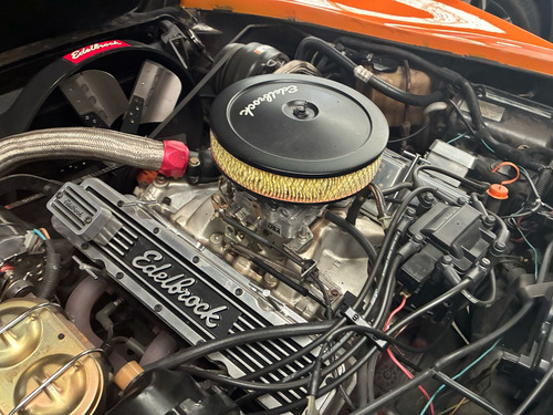 Chevrolette Corvette C3 (1977) - Macomeclassic