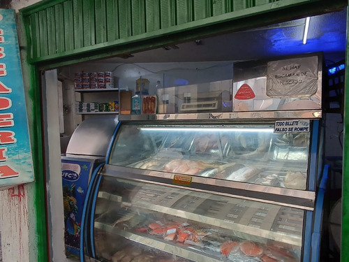 Venta De Pescaderia Y Viveres