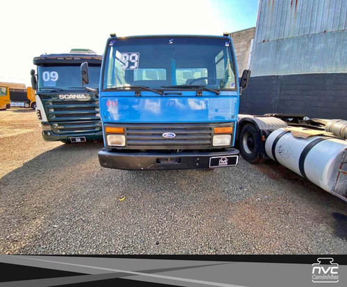 Caminhao Ford Cargo 814