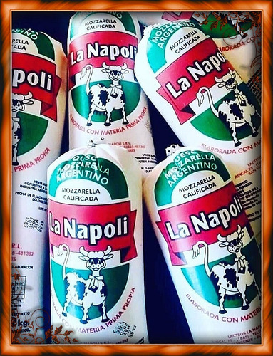 Mozzarella La Napoli ( 1 Kg ) 