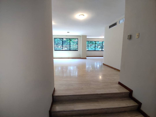 Imagen 6 de 18 de Amplio Apartamento En Venta En La Soledad Las Delicias Maracay 04128900222