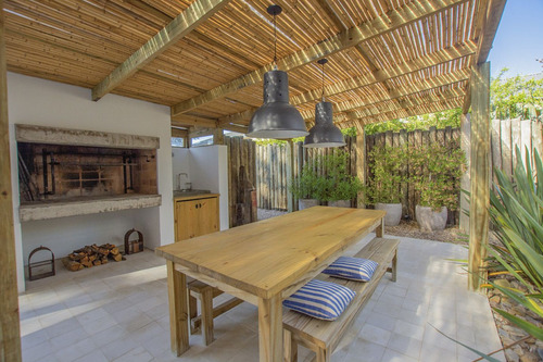 Casa En Alquiler Por Temporada De 3 Dormitorios En Pinar Del Faro (ref: Est-670)