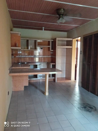 Imagen 5 de 14 de Venta Casa Con Locales Turmero Estado Aragua