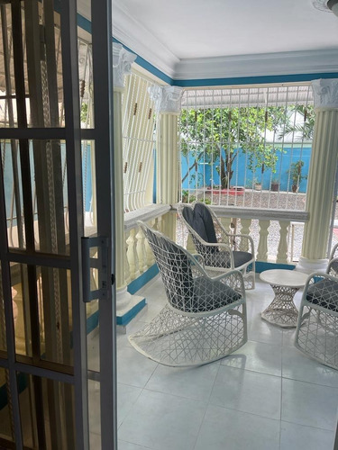 Imagen 7 de 20 de Corona Plaza, Casa De 2 Niveles Con 600mt² De Construcción. Financiamiento Disponible.