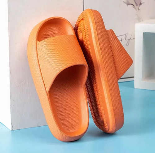 Imagem 8 de 10 de Chinelo Hut - Nuvem Ortopédico - Cabana Hut - Fly Feet Crocs