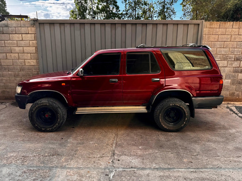 Toyota 4Runner 2.8 L D