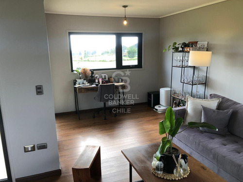 Casa Nueva, Luminosa, Amplia Y Con Excelente Conectividad