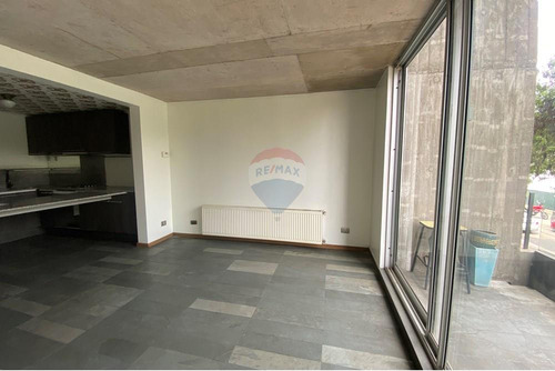 Departamento Duplex Frente Al Club Providencia