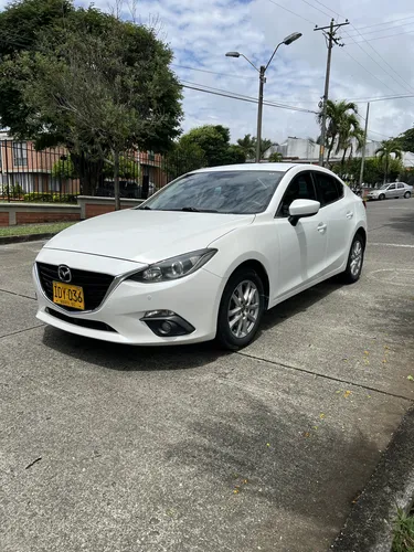 Mazda 3 2.0 Touring