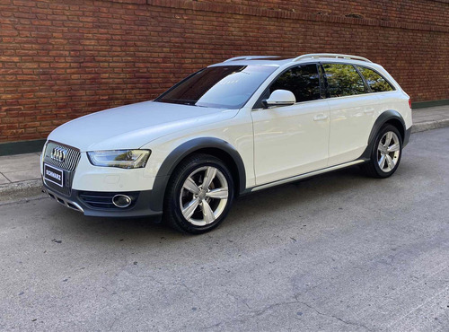 Audi A4 Allroad 2.0 Ambition Tfsi Stronic Quattro 2013
