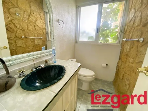 Se Vende Bonita Casa En Lomas De Cocoyoc