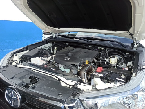 Imagen 8 de 9 de Toyota Hilux