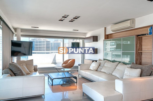Imagen 2 de 28 de Penthouse En Venta
