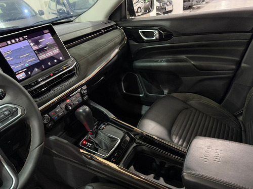 Jeep Outros Modelos COMMANDER LIMITED T270 1.3 TB FLEX AUT.