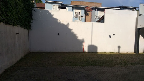 Imagen 13 de 30 de Venta Cochera Semicubierta En Olivos