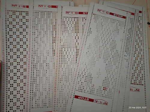 Maquina De Tejer .singer.instruc .moldes.tarjetas. (Usado)