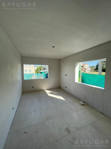Imagen 18 de 26 de Venta - Casa En Oportunidad En Altos De Campo Grande - Bayugar Negocios Inmobiliarios
