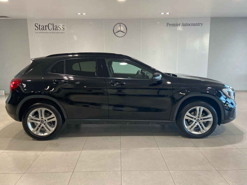 Imagen 6 de 14 de Mercedes-benz Clase Gla 2019 5p Gla 200 L4/1.6 Aut.