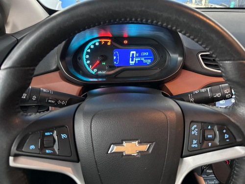 Chevrolet Onix 1.4 MPFI ACTIV 8V FLEX 4P AUTOMÁTICO