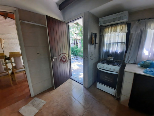 Hermosa Casa Ubicada Estratégicamente En El Barrio De San Rafael- Ref: 2075