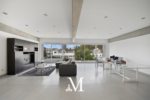 Hermosa Casa - 1000 M2 - Terreno 8.66x65 - Jardin - Pileta - Parrilla