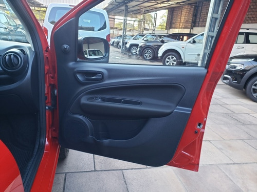 Imagem 13 de 15 de Fiat Uno Attractive 1.0