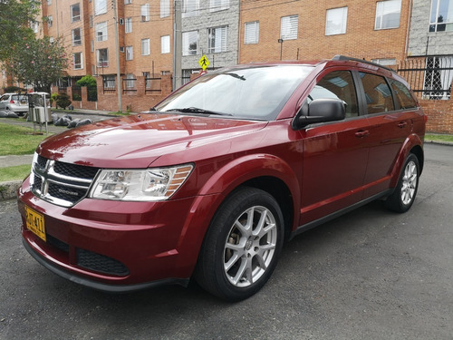 Dodge Journey Se Crew 5 Puestos Modelo 2011 2.4 Cc