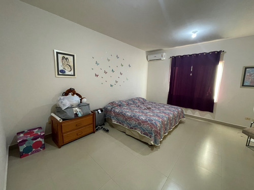 Quinta Con Casa Alberca Y Palapa En Portal Del Norte 3er Sector