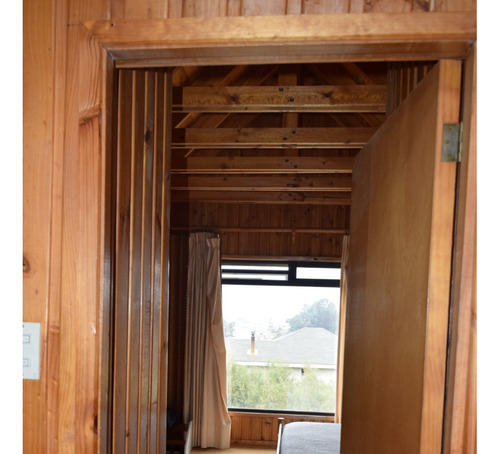 Vende Hermosa Y Acogedora Casa Con Maravillosa Vista Al Mar