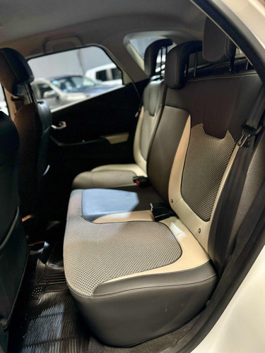 Renault Captur 1.6 Intens Cvt