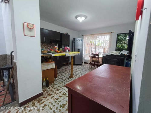 Imagen 11 de 14 de Casa En Alfonso Lopez(medellin) Rah Co: 23-1804