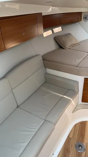 Crucero Quest 325 Con Mercruiser 320hp Td Con 90 Hs