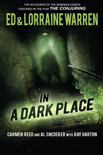 In A Dark Place (ed & Lorraine Warren), De Ed Warren. Editorial Graymalkin Media, Tapa Blanda En Inglés, 0000