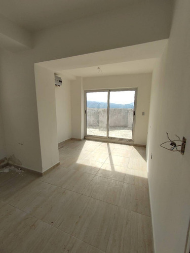 Imagen 7 de 16 de Yasmin Roa En Venta Hermoso Penthouse En Venta En Manantial Naguanagua (130 M2) Cod 449642