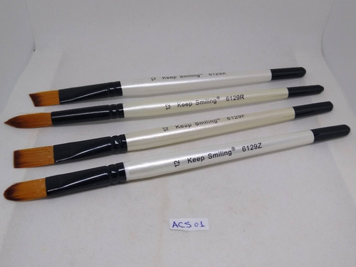 Imagen 6 de 7 de Nico 4 Pinceles Distintas Formas N° 12 (acs 01)