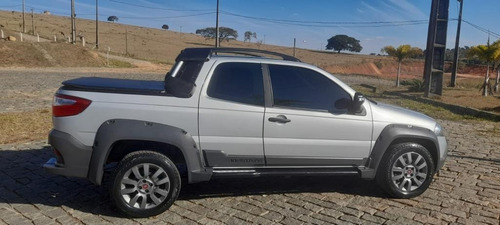 Imagem 3 de 7 de Fiat Strada Adventure 1.8/ 1.8 Locker Flex Cd