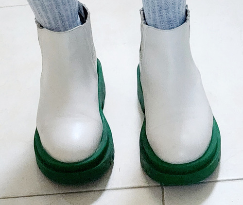 Botas Sibyl Vane Cuero Blanco Con Suela Verde. Número 38 (Usado)
