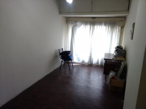 Imagen 6 de 17 de Casa De 3 Dormitorios En Venta Con Quincho Parrillero Y Pileta Zona Sur Rosario