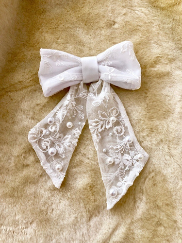 Accesorio Hebilla Fiesta Para Pelo Moño Lazo Bordado Perlas Color Blanco