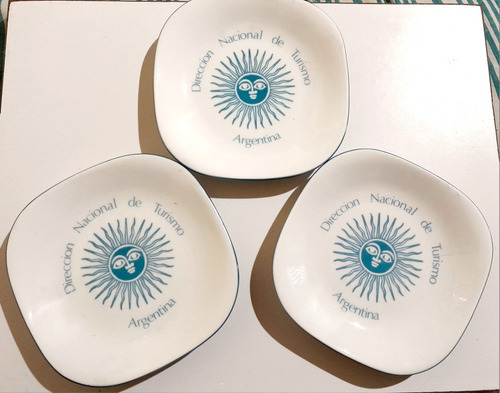 Porcelana Verbano. 3 Platos.  Dirección Nacional De Turismo