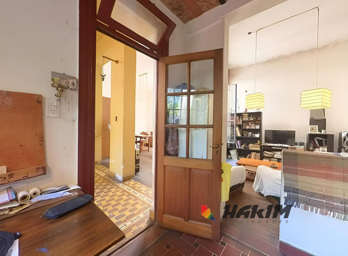 Casa 4 Ambientes En Villa Pueyrredon Con Patio Y Terraza